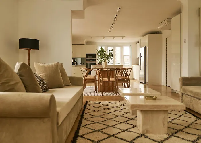 Europa House Apartments London